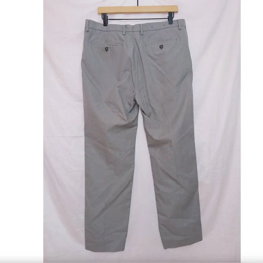 Men's Banana Republic Non Iron Modern Slim Fit Straight Leg Chino Pants size 34